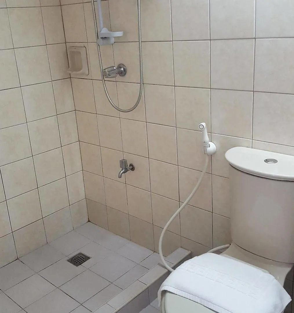 Apartment Lpl Suites Greenbelt Makati City