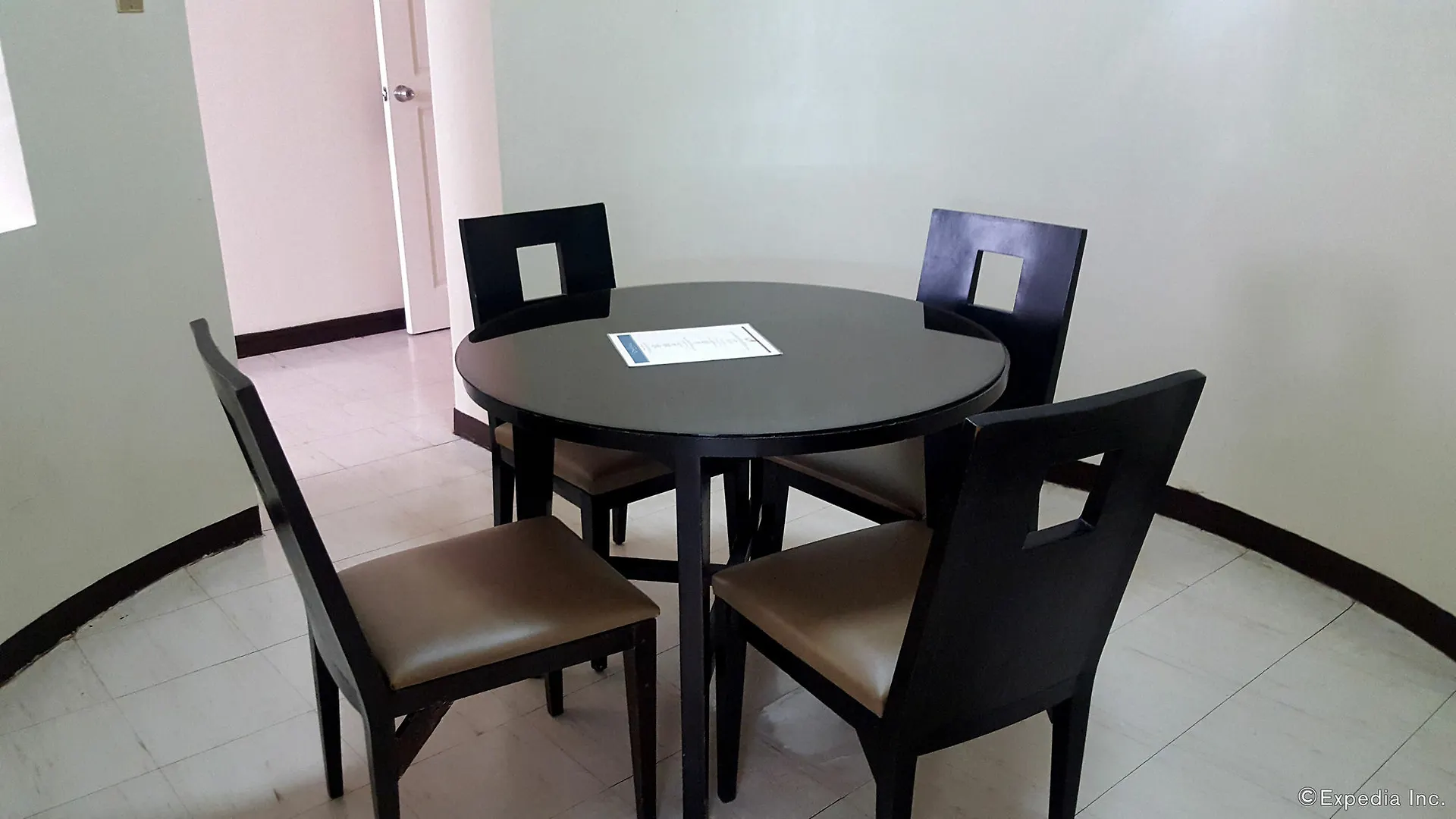 Lpl Suites Greenbelt Makati City 0*,